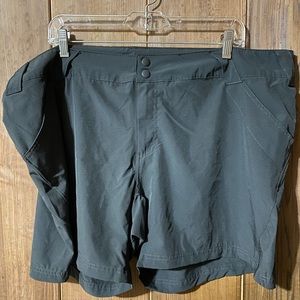 Burnside Women’s Short